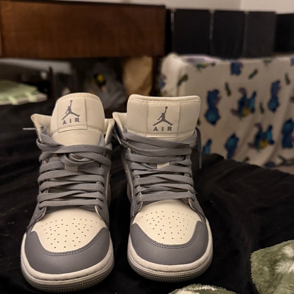 Air Jordan Gray and White Mid-Top Sneakers - Picture 3 of 6